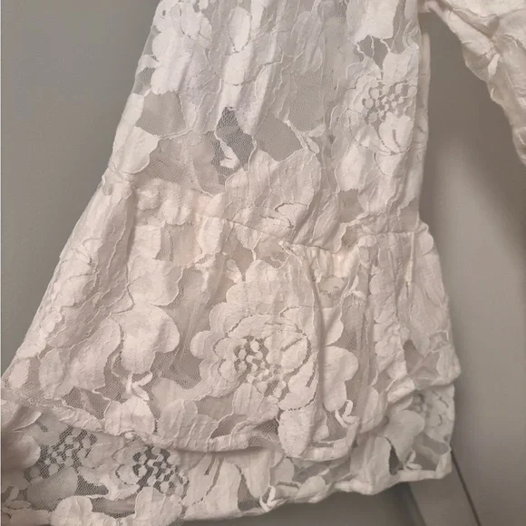 Velzera Cream Bell Sleeve V-Neck Sundress - Picture 3 of 8